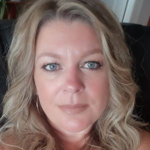 Meet your Posher, Manon